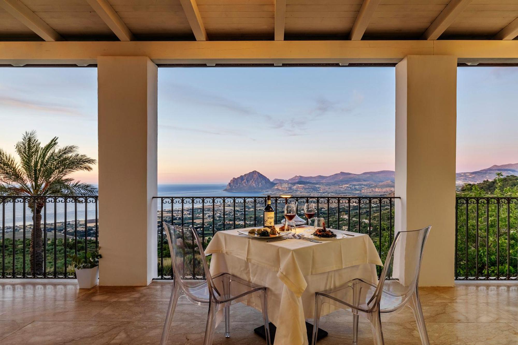 Hotel Venere Di Erice Resort & Spa Валдериче Екстериор снимка