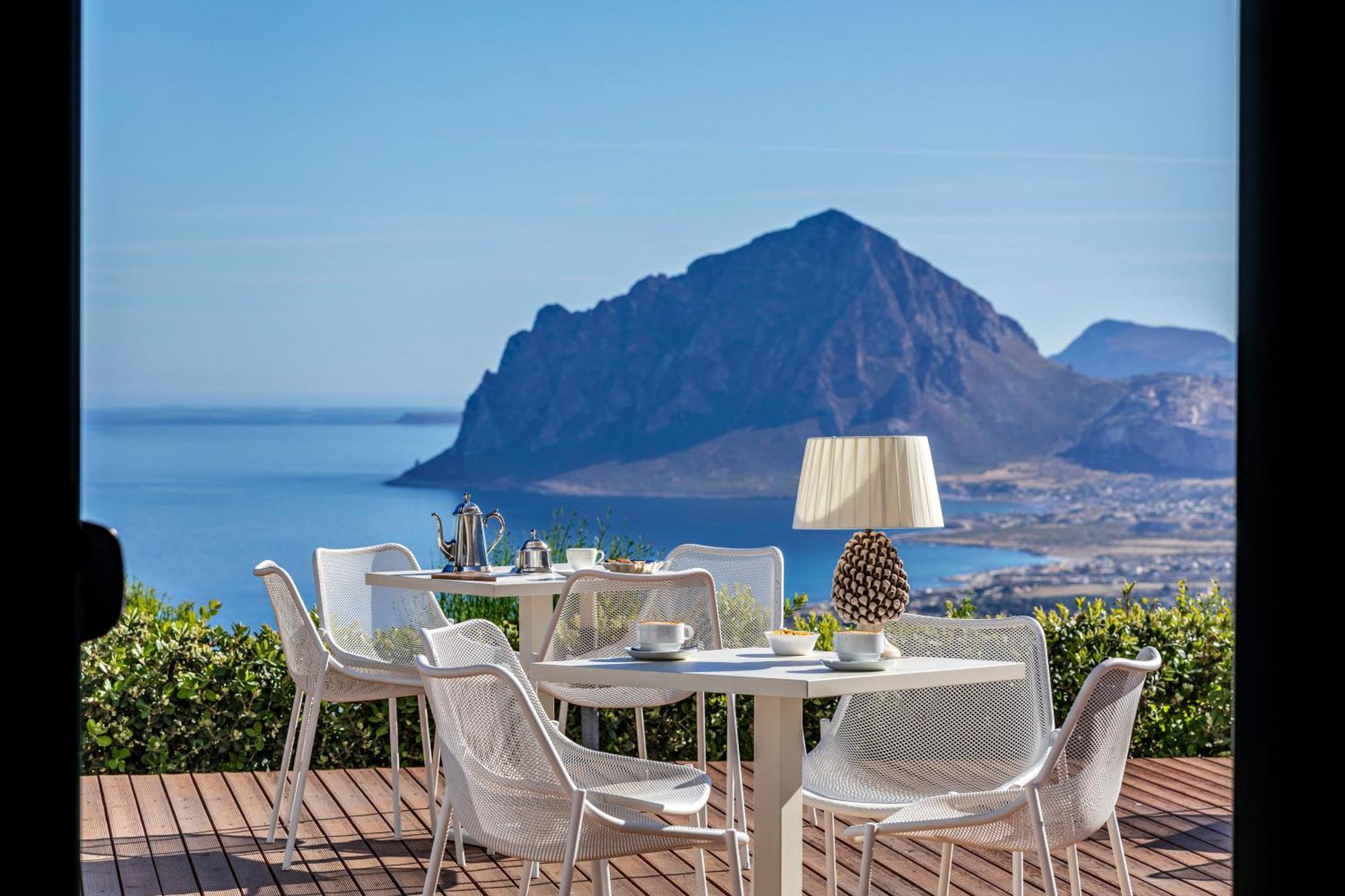 Hotel Venere Di Erice Resort & Spa Валдериче Екстериор снимка